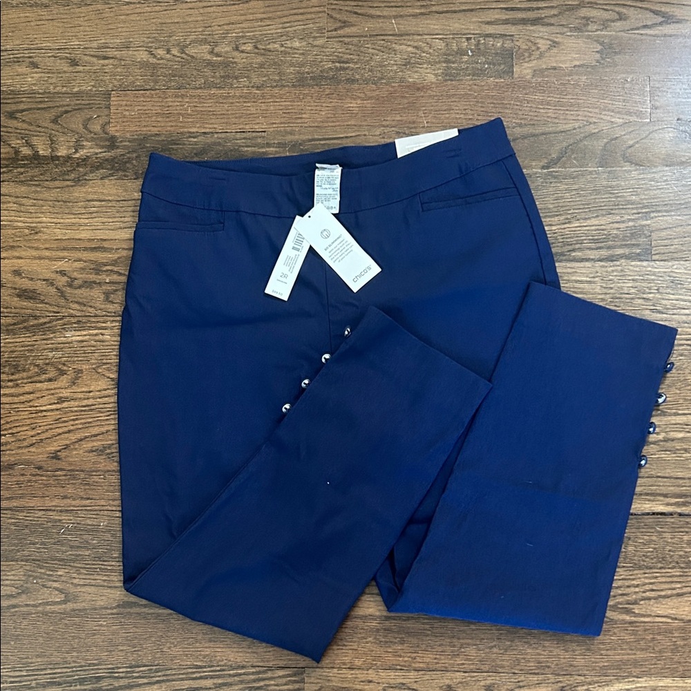 NWT - CHICOs Women Navy Blue Slim Fit Pants